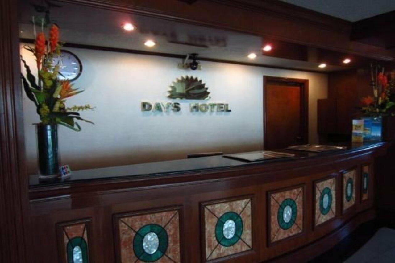 Days Hotel Mactan Cebu Lapu-Lapu City Exterior foto