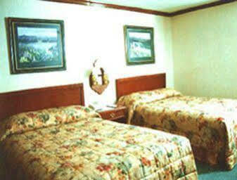 Days Hotel Mactan Cebu Lapu-Lapu City Exterior foto